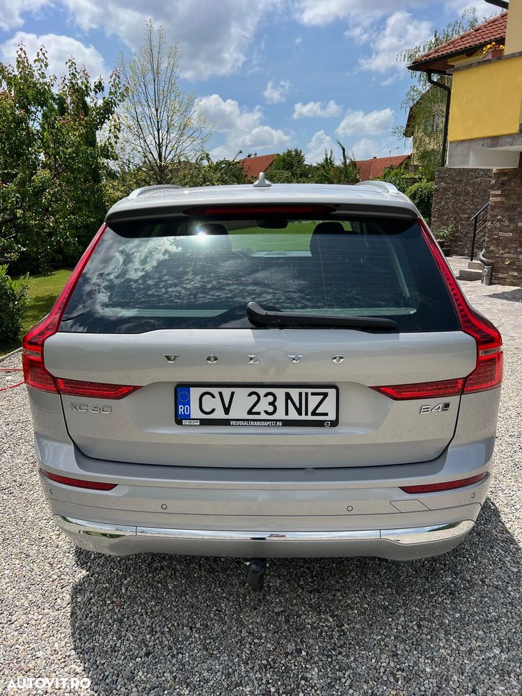 Volvo XC 60 B4 D AWD Plus Bright - 6