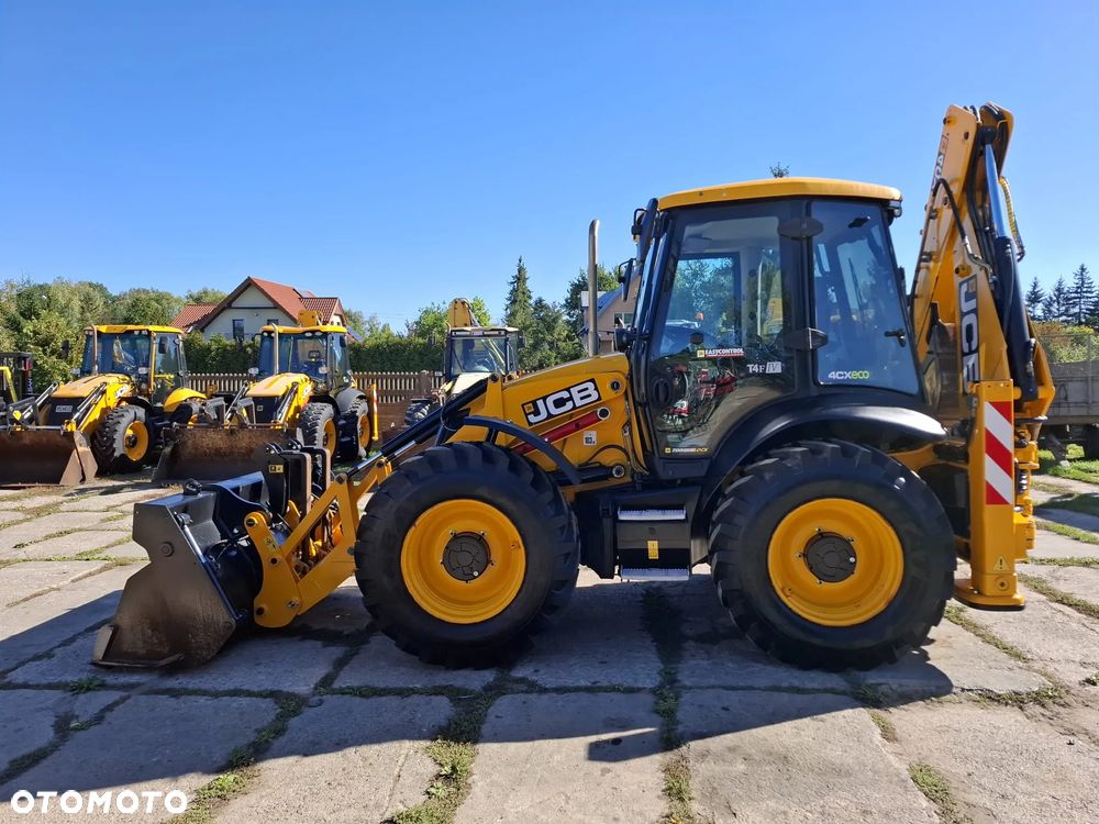 JCB 4CX - 4