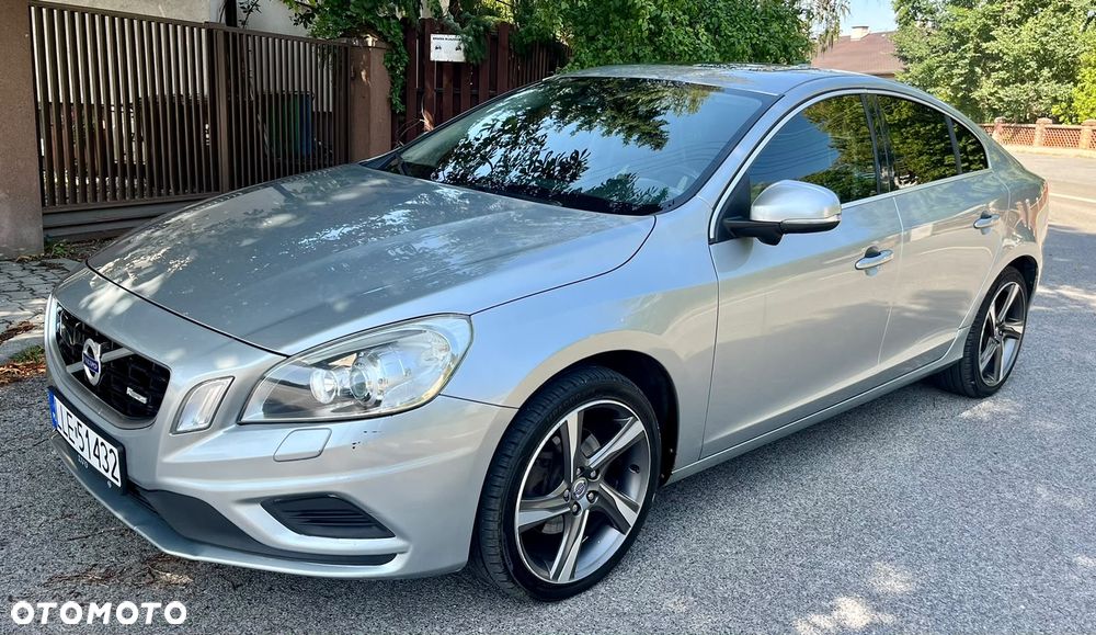 Volvo S60 D2 R-Design - 14