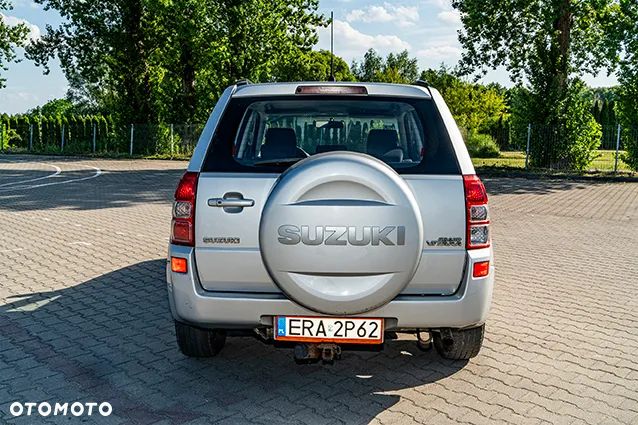 Suzuki Grand Vitara 1.9 DDiS - 4