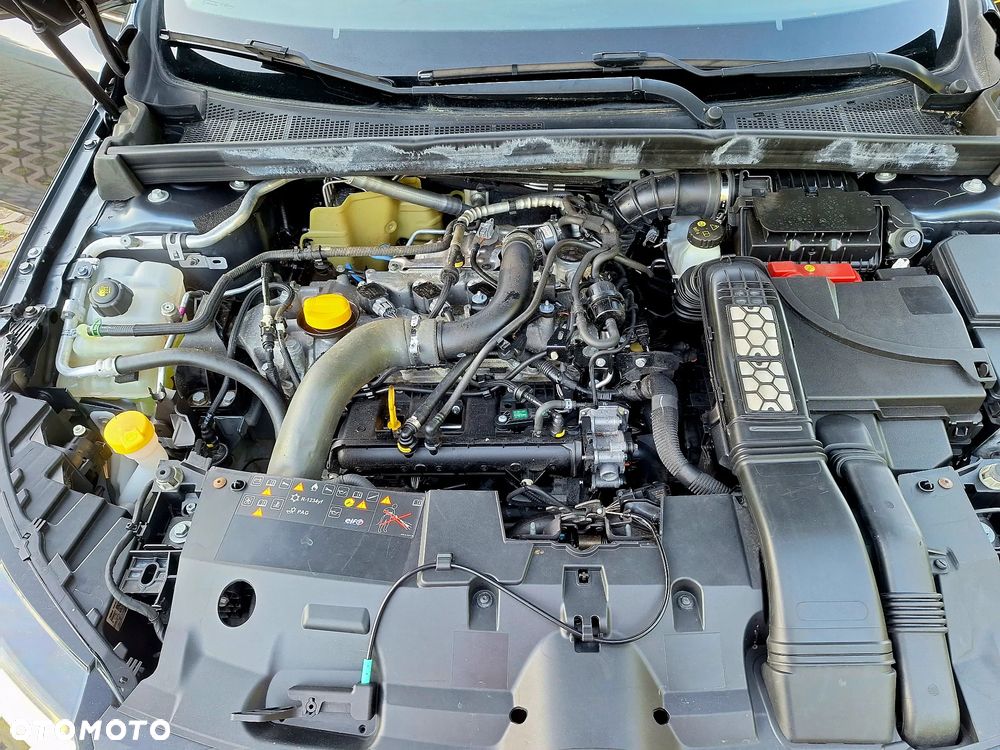 Renault Megane ENERGY TCe 130 EDC GT LINE - 20