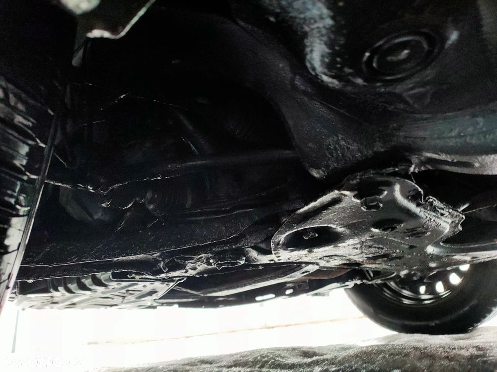 Suzuki SX4 1.6 VVT Streetline 4x2 Club - 28