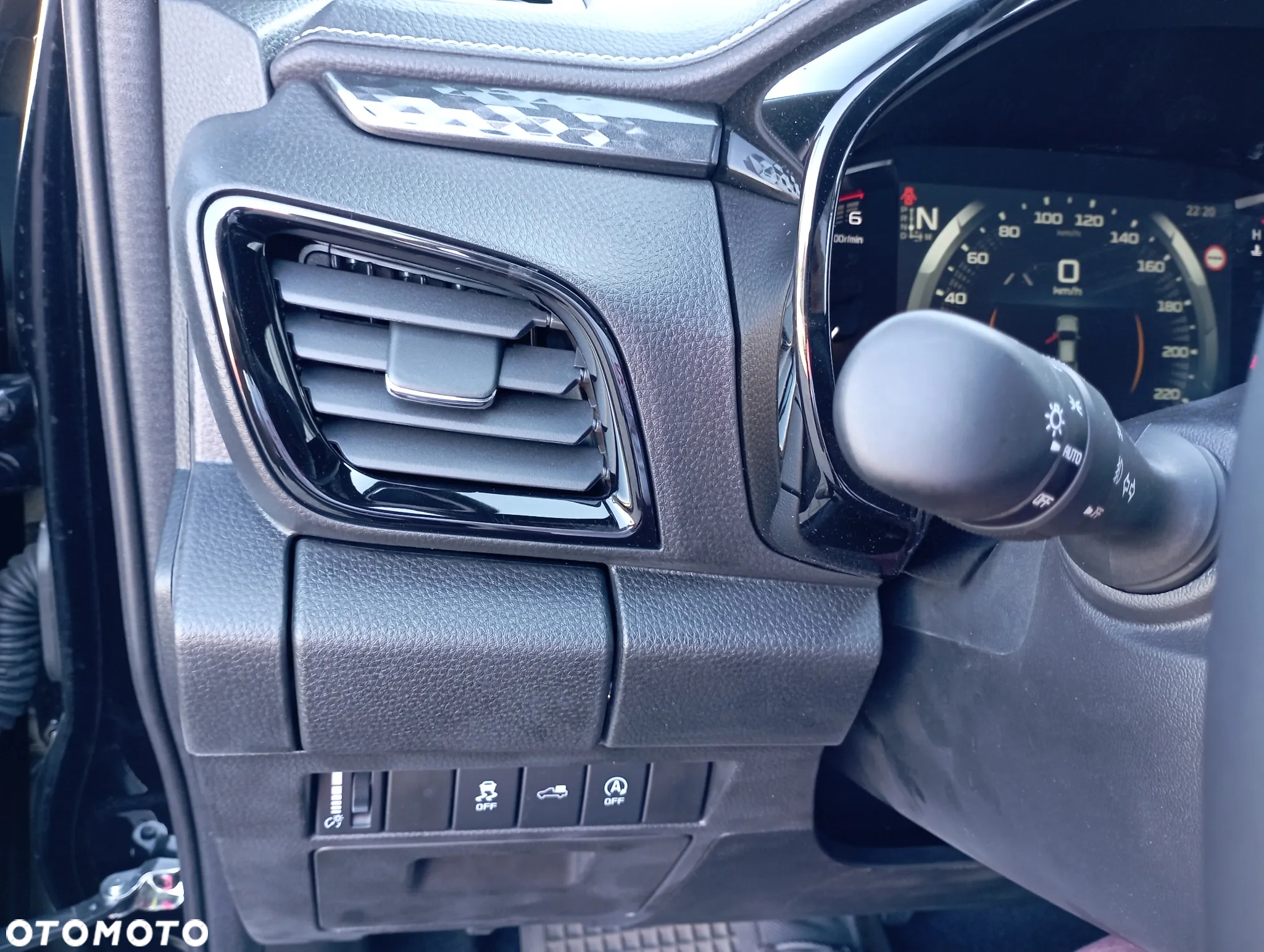 Isuzu D-Max 1.9 EC LSE - 20