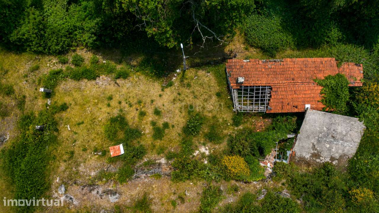 **Oportunidade no Gerês: Terreno de 850 m² com Ruína em Valdreu, Vila - Grande imagem: 5/14