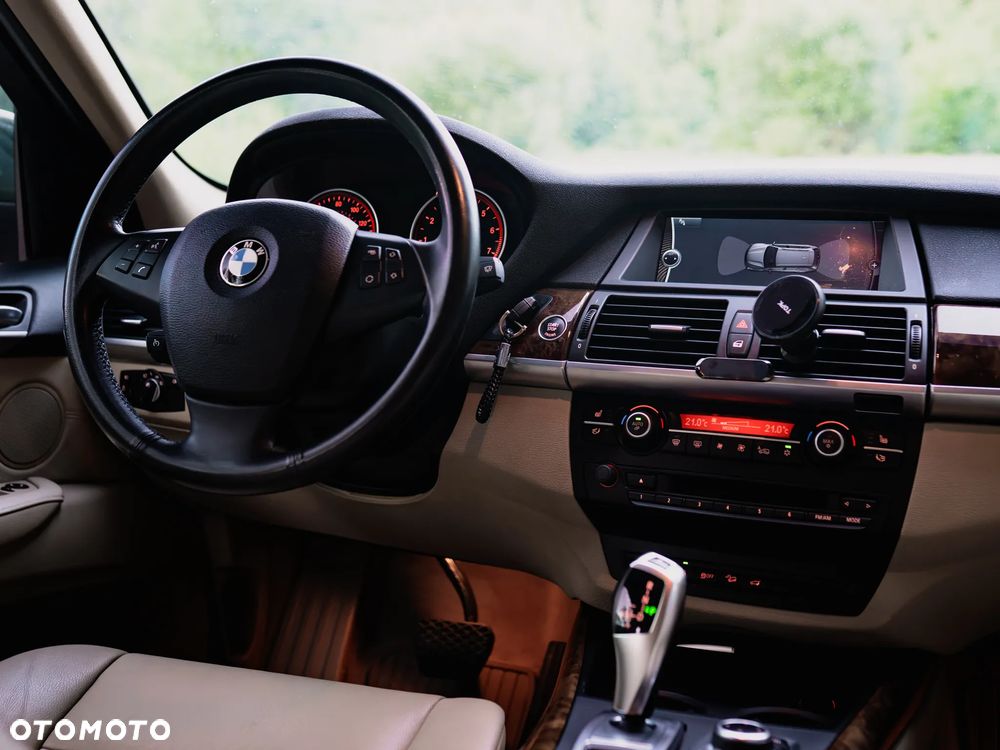 BMW X5 xDrive35i - 21