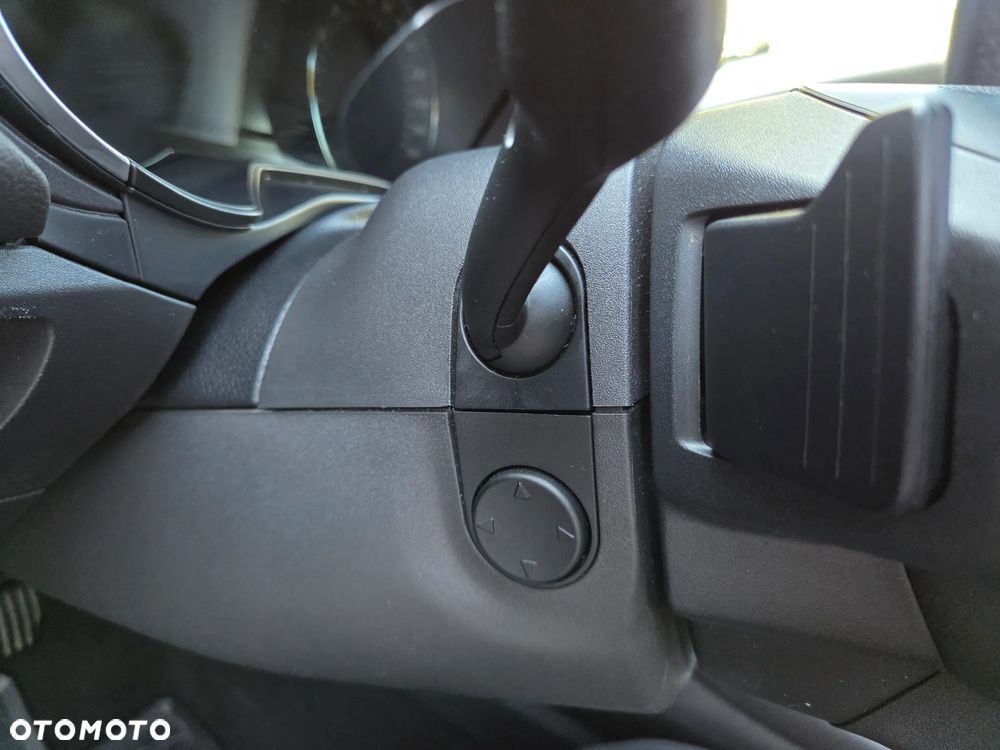 Ford Mondeo - 30