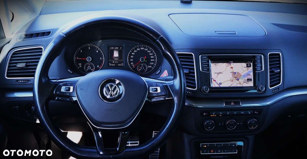 Volkswagen Sharan - 23