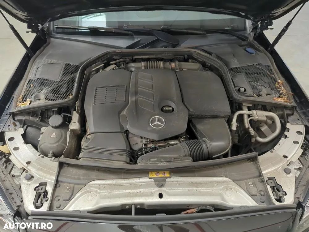 Mercedes-Benz C - 13