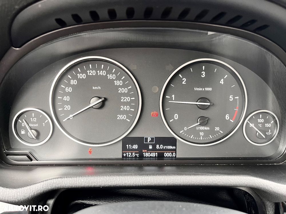 BMW X3 xDrive20d AT xLine - 27