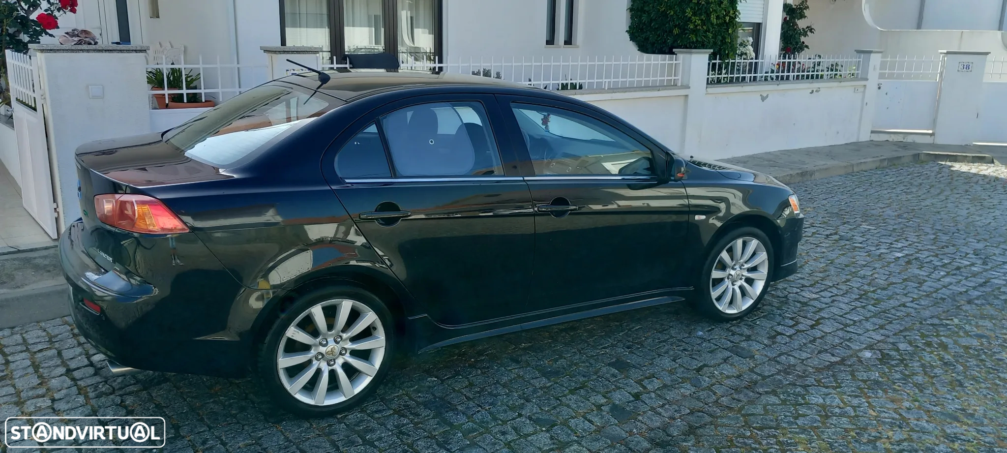 Mitsubishi Lancer 1.5 Invite - 12