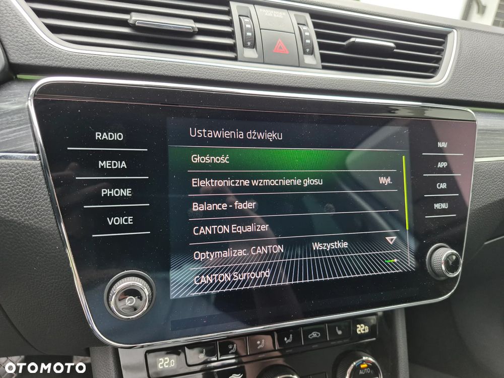 Skoda Superb 2.0 TDI SCR Style DSG - 11