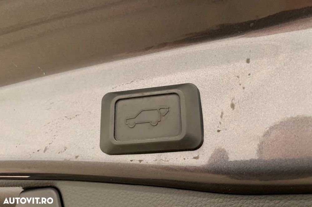 Toyota RAV4 2.5 Hybrid VVT-iE 4x2 Dynamic - 10