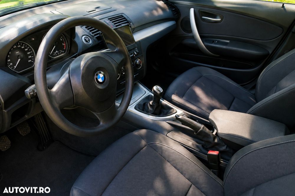 BMW Seria 1 118d DPF - 3