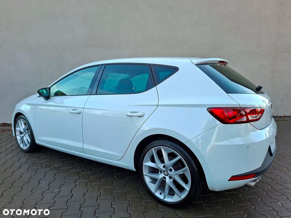 Seat Leon 1.8 TSI Start&Stop DSG FR - 4