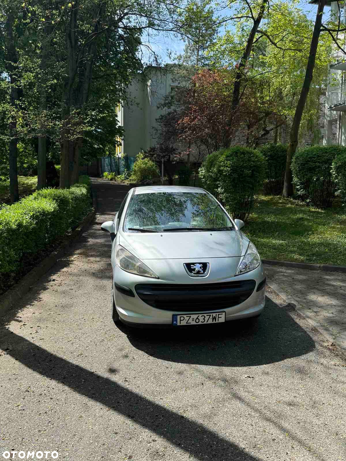 Peugeot 207 - 2