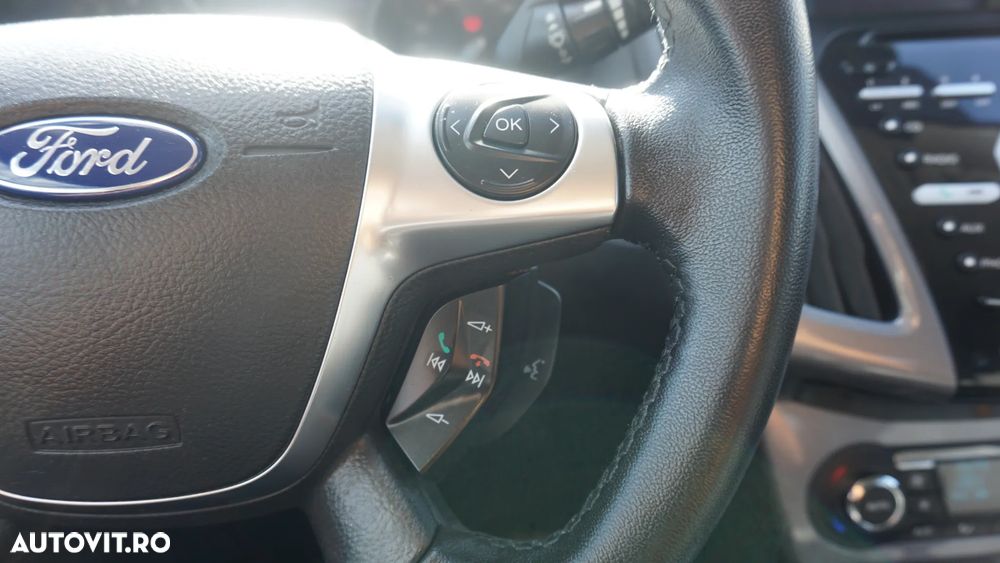 Ford Focus 1.0 EcoBoost Start-Stopp-System Titanium - 24