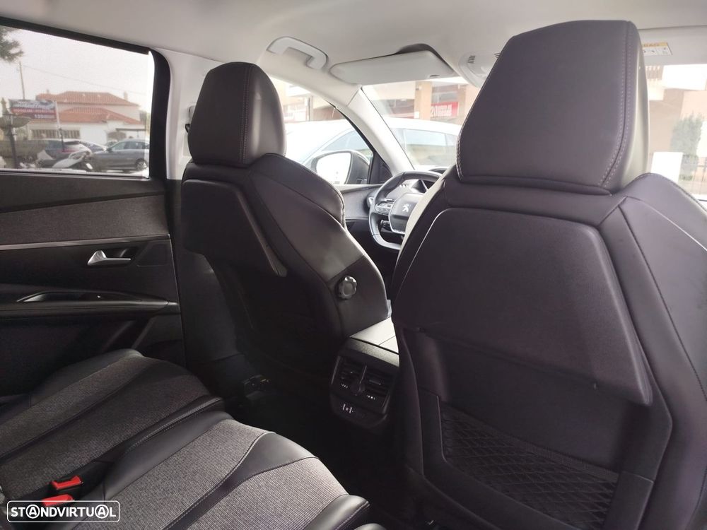 Peugeot 5008 1.2 PureTech Allure Grip Control - 29