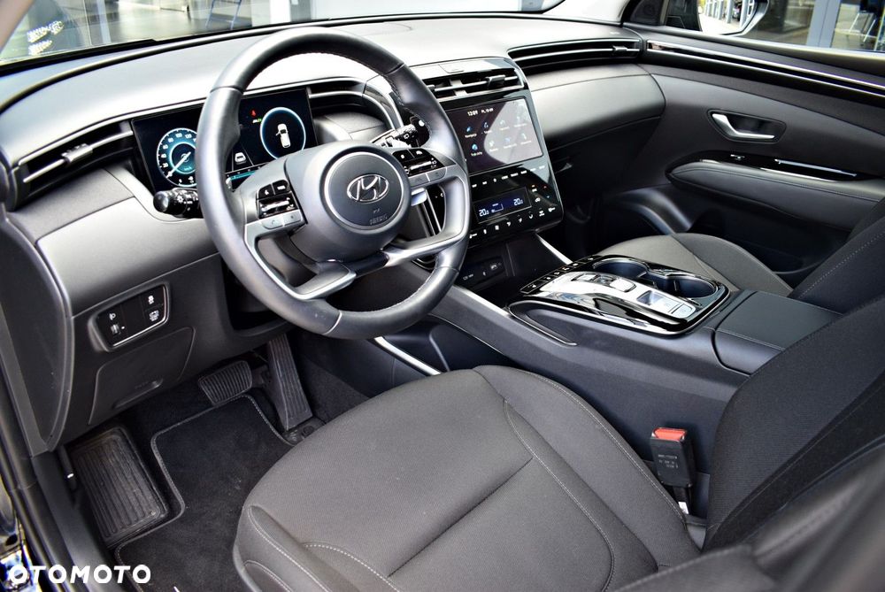 Hyundai Tucson 1.6 T-GDi HEV Executive 4WD - 11