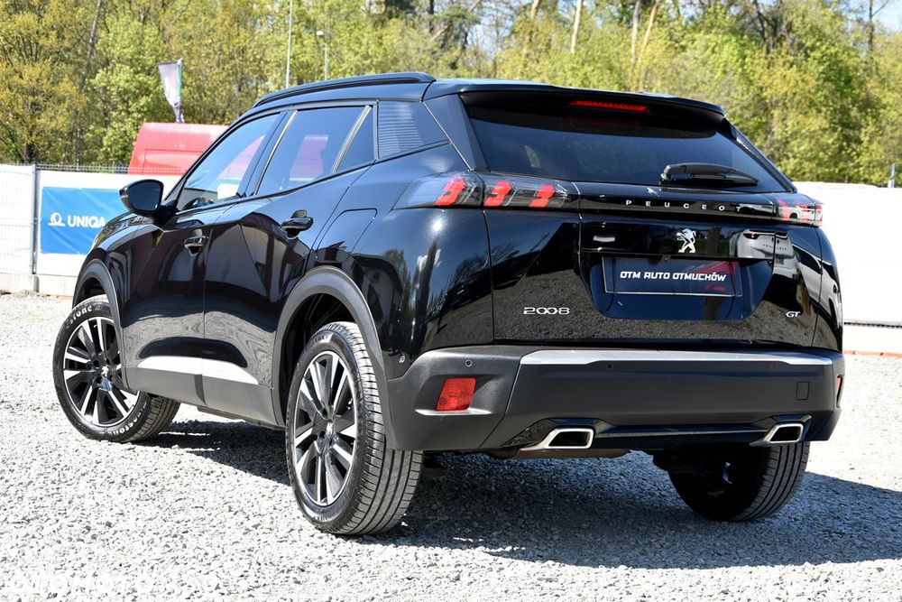 Peugeot 2008 PureTech 130 EAT8 GT - 16