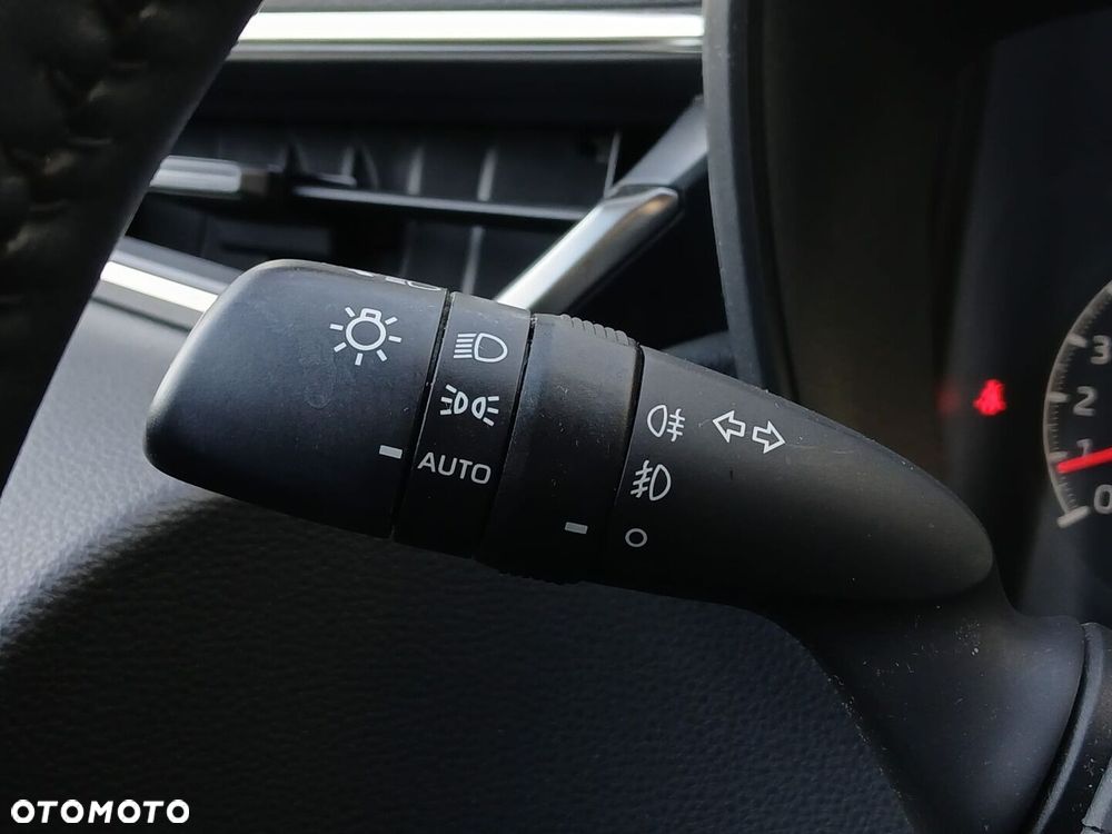 Toyota Corolla 1.2 T Active - 31