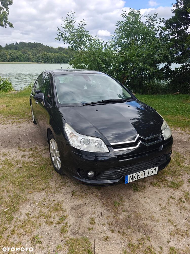 Citroën C4 2.0 16V Exclusive - 1