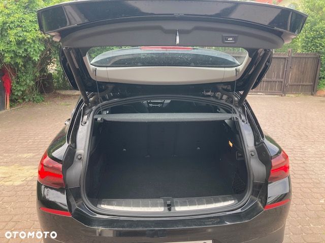 BMW X2 xDrive25e Advantage - 12
