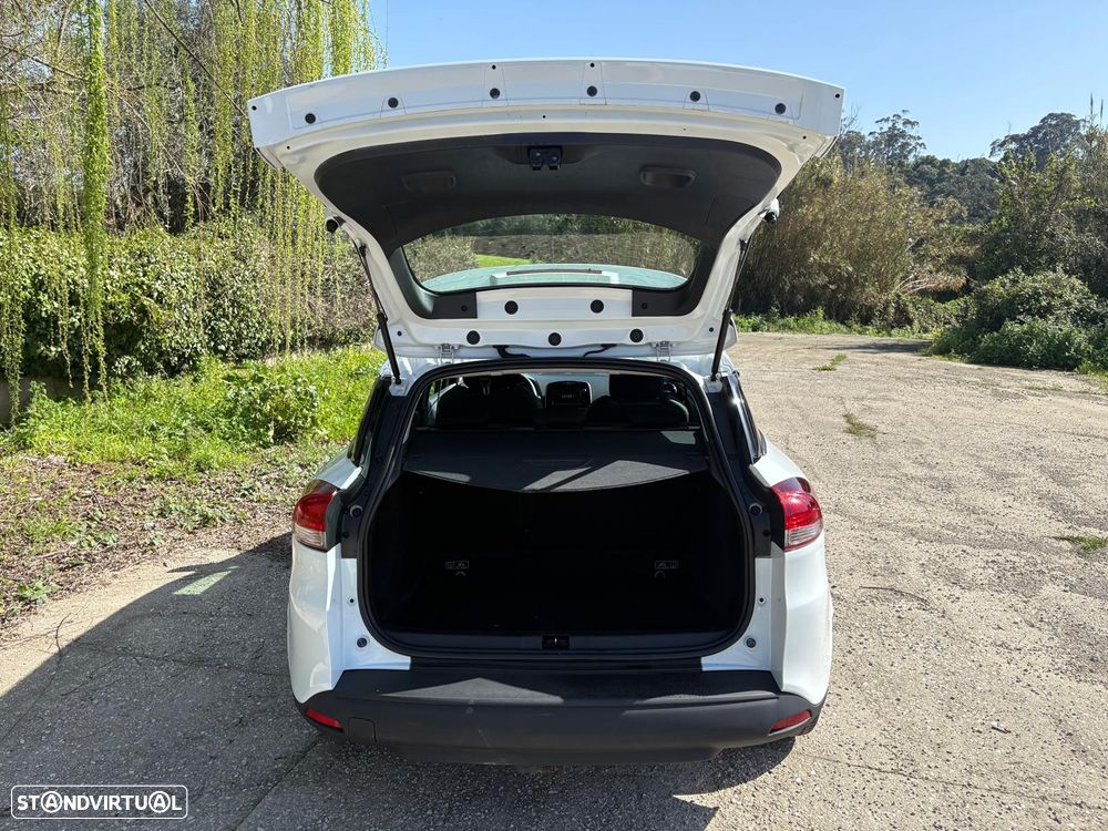 Renault Clio 1.5 dCi # - 40