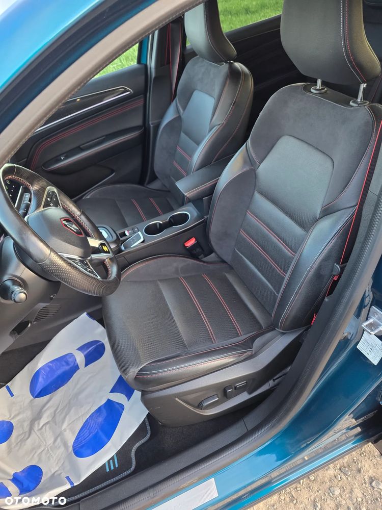 Renault Arkana E-TECH 145 R.S.LINE - 13