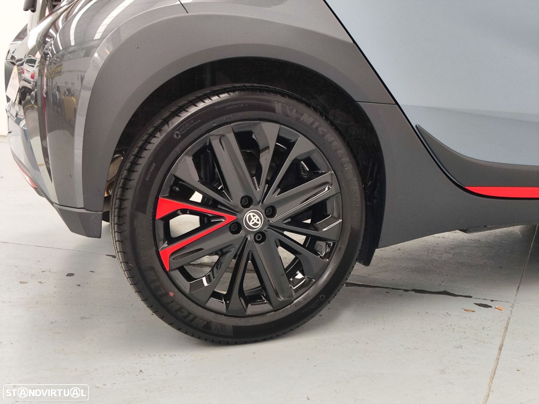 Toyota Aygo X 1.0 Undercover - 16