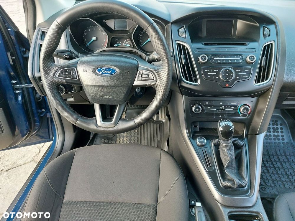 Ford Focus - 15