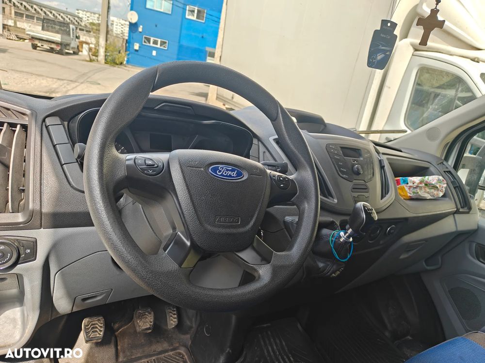 Ford TRANZIT - 8