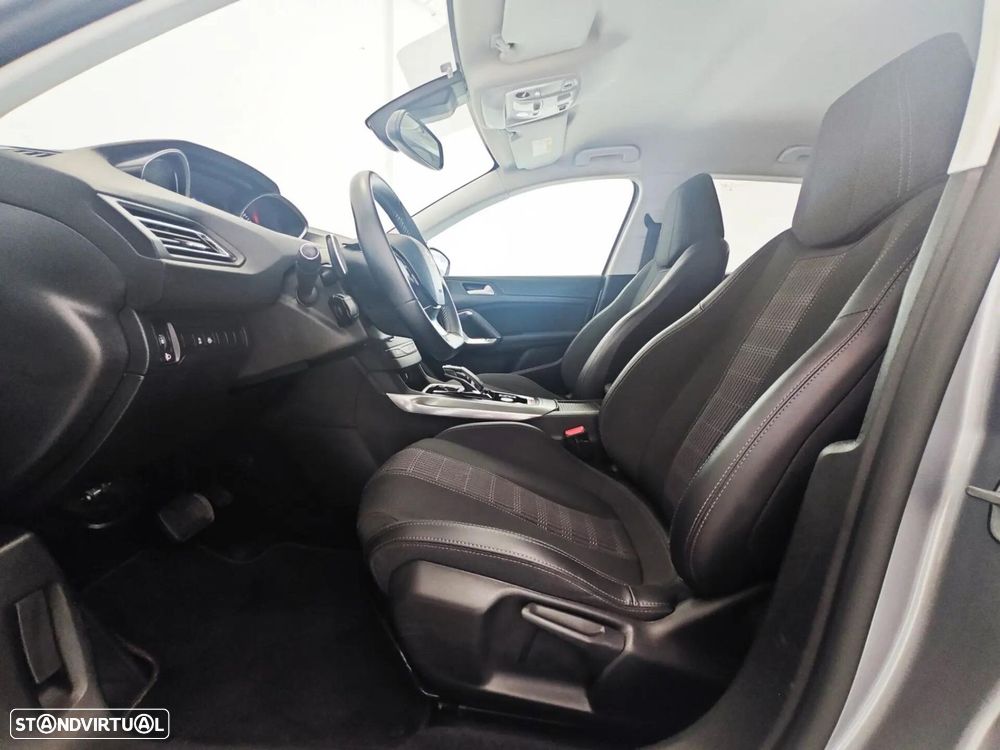 Peugeot 308 PureTech 130 EAT8 Allure Pack - 44