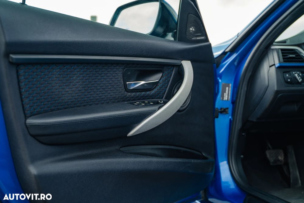 BMW Seria 3 325d Sport-Aut. M Sport - 12