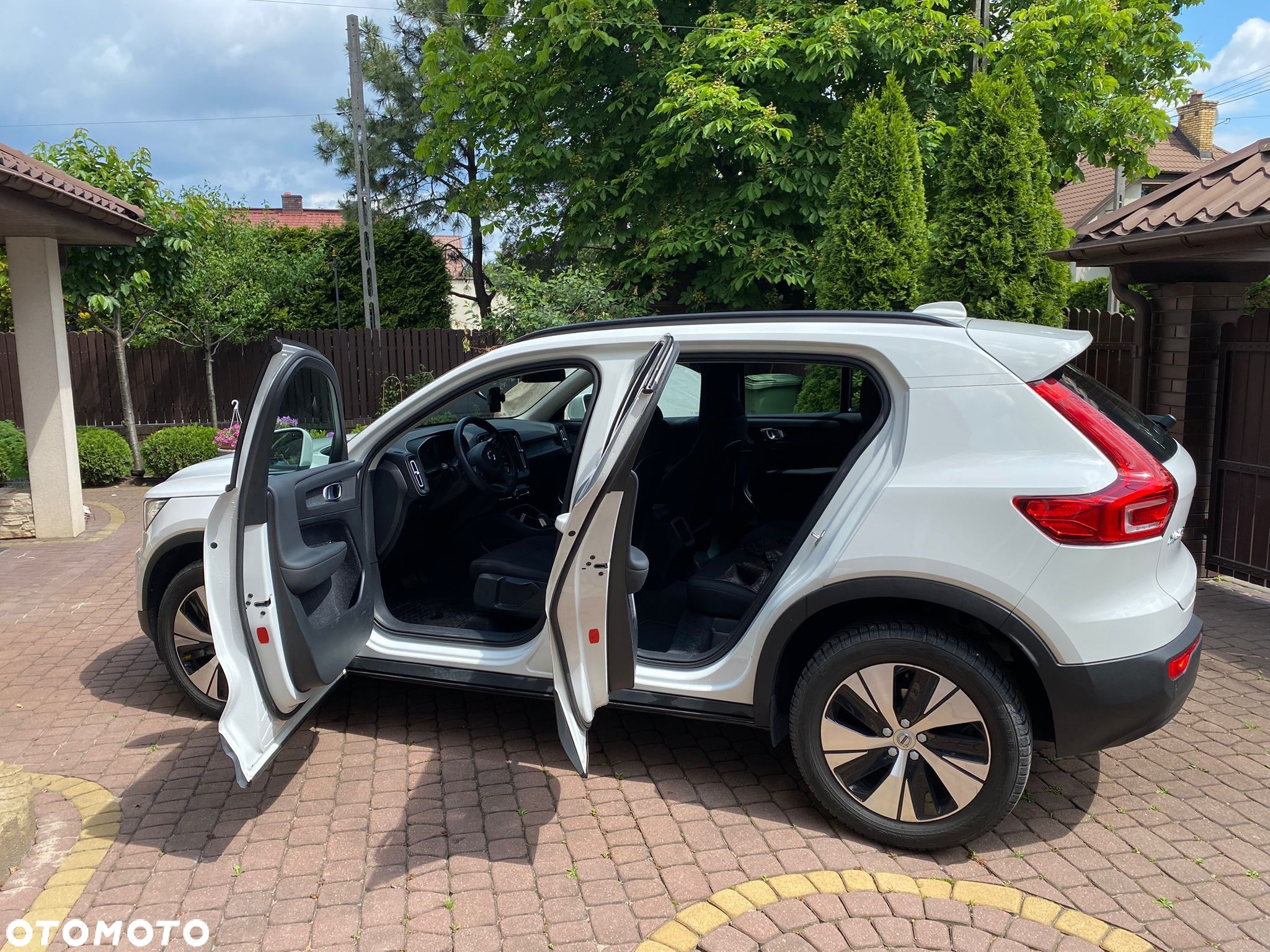 Volvo XC 40 T3 Momentum - 8