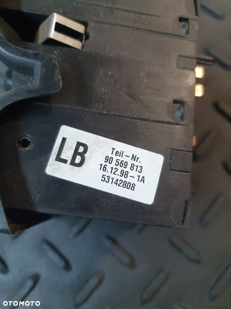 WŁĄCZNIK PRZEŁĄCZNIK ŚWIATEŁ OPEL VECTRA B 90569813 - 3