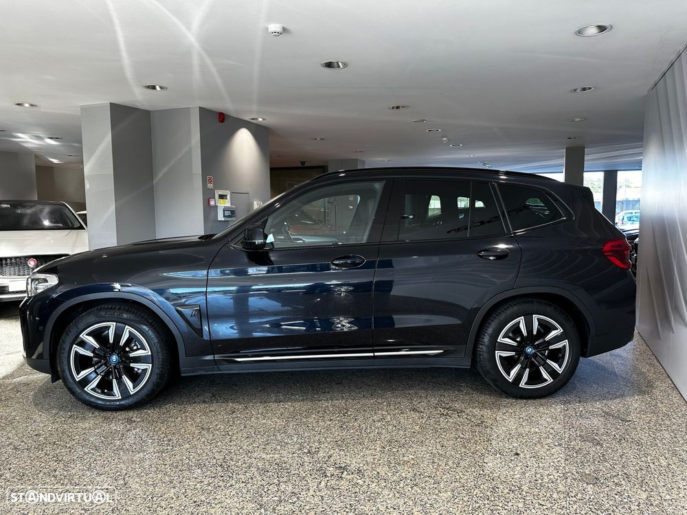 BMW iX3 Inspiring - 8