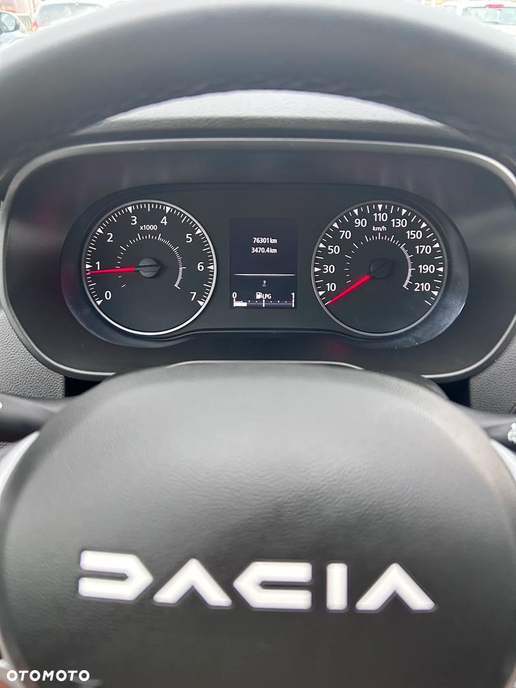 Dacia Duster - 4