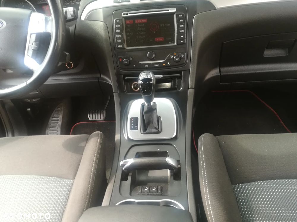 Ford S-Max 2.0 TDCi Titanium - 15
