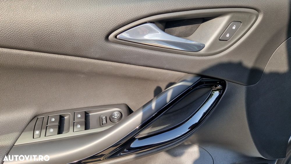 Opel Astra 1.4 Turbo ECOTEC Dynamic Aut. - 17