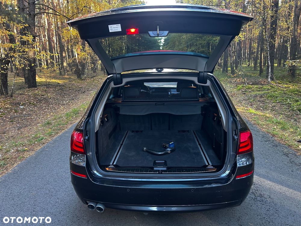 BMW Seria 5 - 11