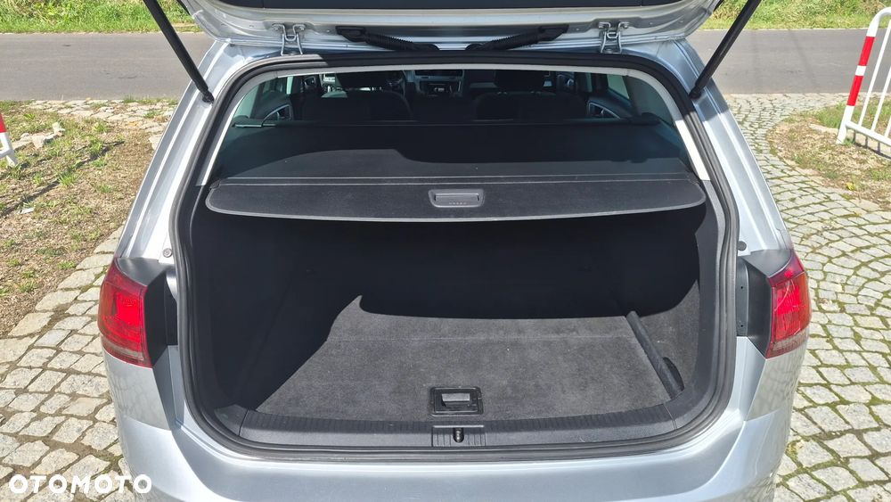 Volkswagen Golf 1.6 TDI BlueMot Comfortline - 12