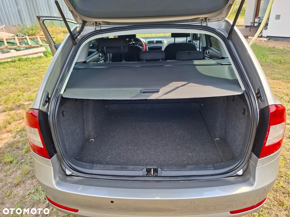 Skoda Octavia 1.6 TDI Ambiente - 12