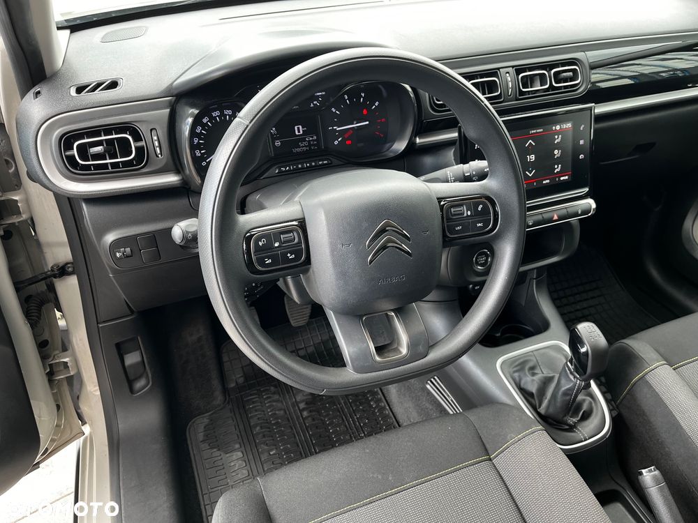 Citroën C3 1.2 PureTech Shine - 30