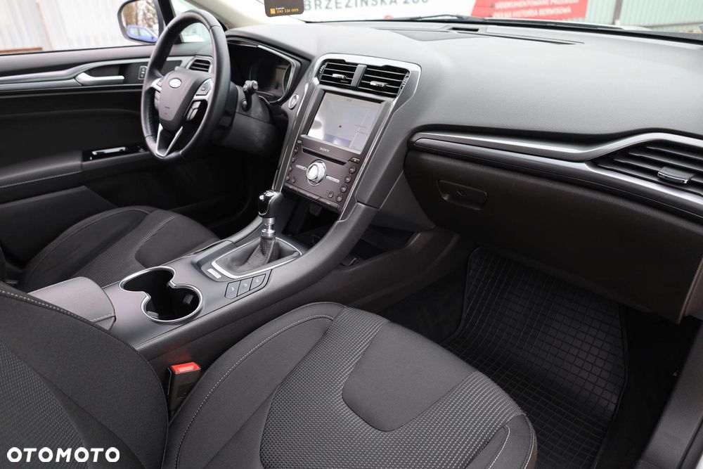 Ford Mondeo 2.0 EcoBlue Titanium - 36