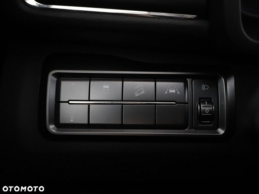 SsangYong/KGM Tivoli 1.5 T-GDI 2WD Amber - 32