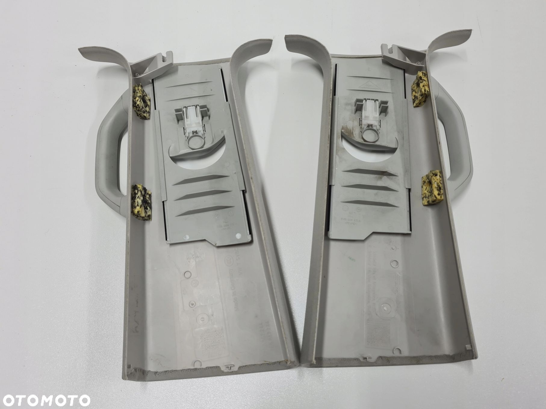 VW T5 T5 LIFT MULTIVAN tapicerka rączka słupka B lewa + prawa 7H5868412 - 2