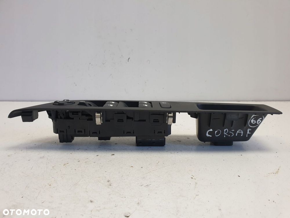 Opel Corsa F LEWY PANEL STERWANIA SZYBĄ przód - 6