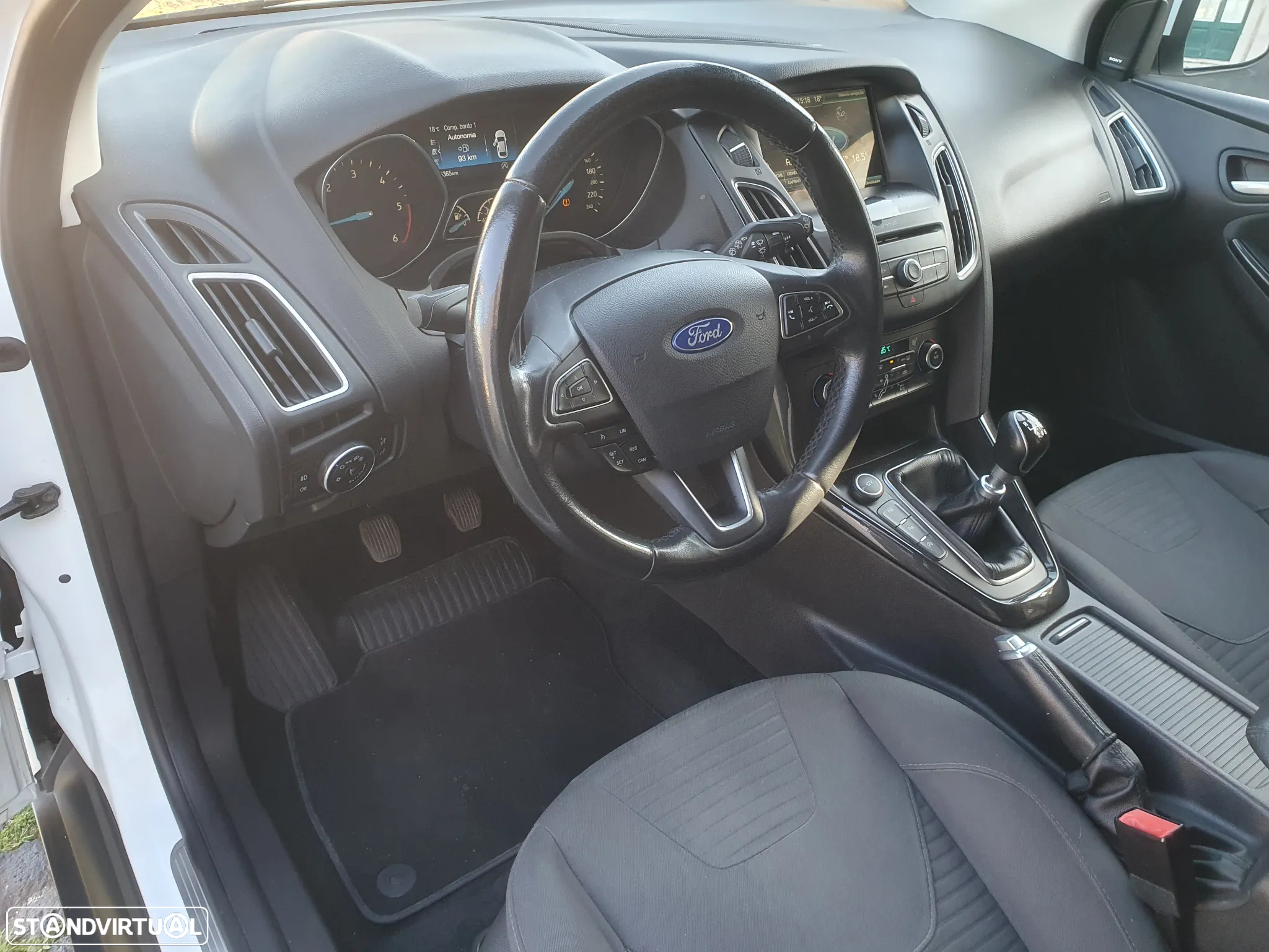 Ford Focus 1.5 TDCi Titanium - 20