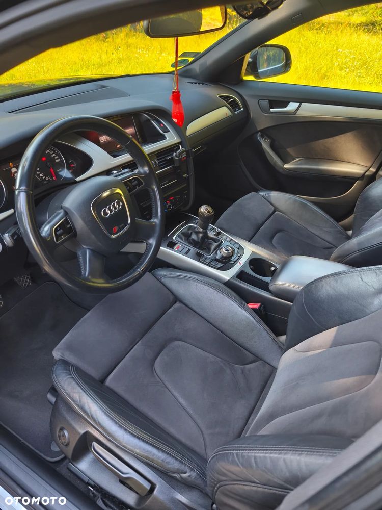 Audi A4 Avant 2.0 TDI DPF Ambition - 10