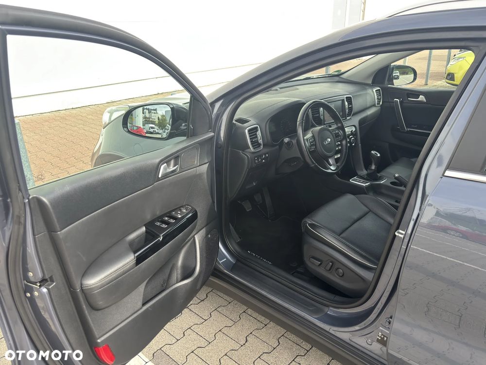 Kia Sportage 1.6 GDI 2WD DREAM-TEAM EDITION - 10